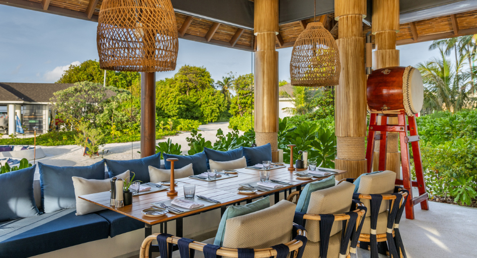 Dining experiences for group vacation in Maldives
