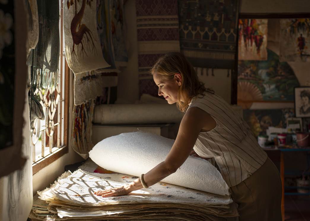 Immerse in centuries-old Saa papermaking in Laos and Mekong River cruise