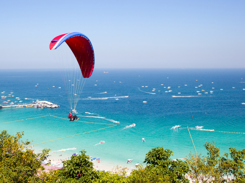Paragliding at Pattaya