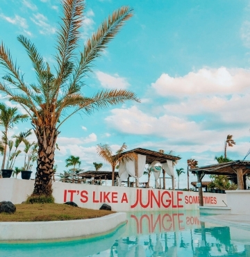 Jungle Bali Pool Club