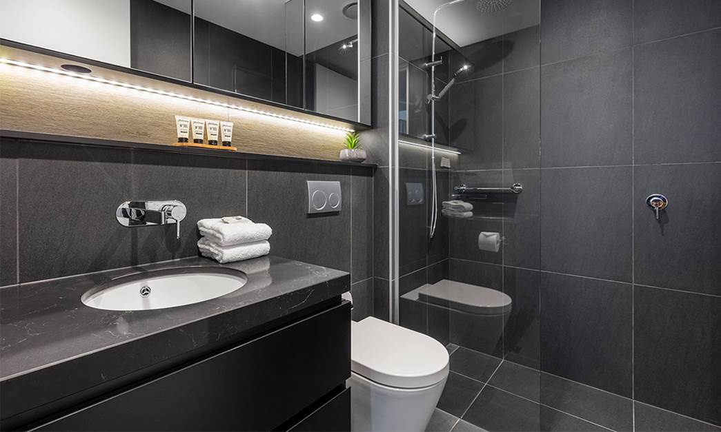 Avani Box Hill One Bedroom Suite Bathroom