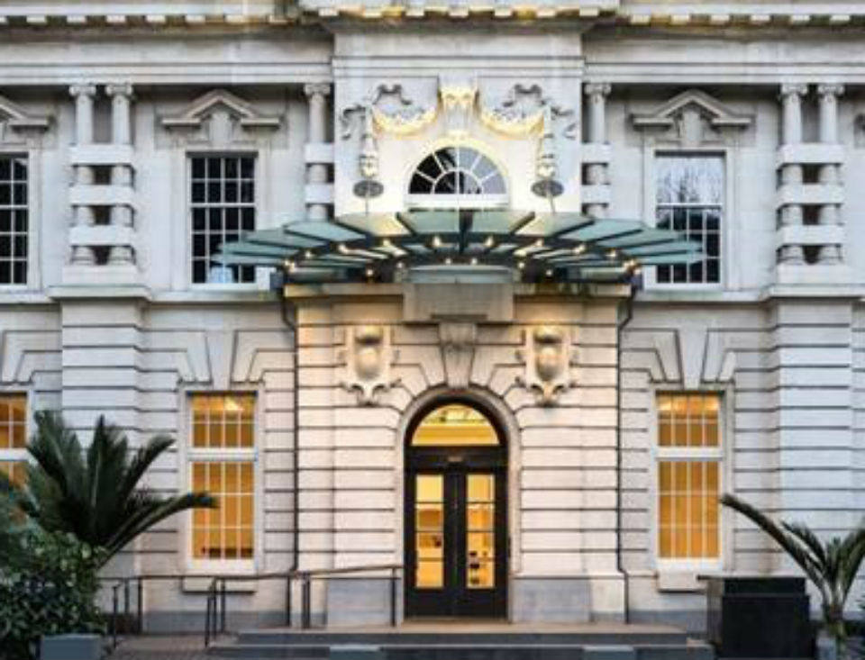 
AVANI Metropolis Auckland Residences opens its doors inside Auckland’s iconic Metropolis Building overlooking Albert Park